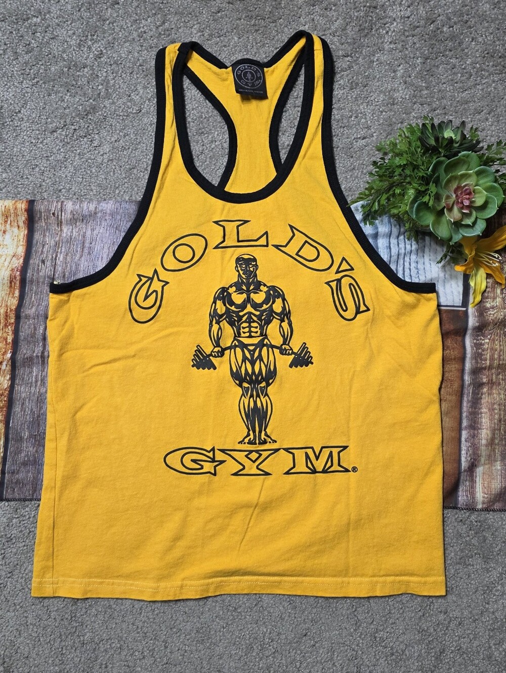 Gold's Gym Muscle Tank Top Yellow and Black Men's Size Small Weightlifting Shirt